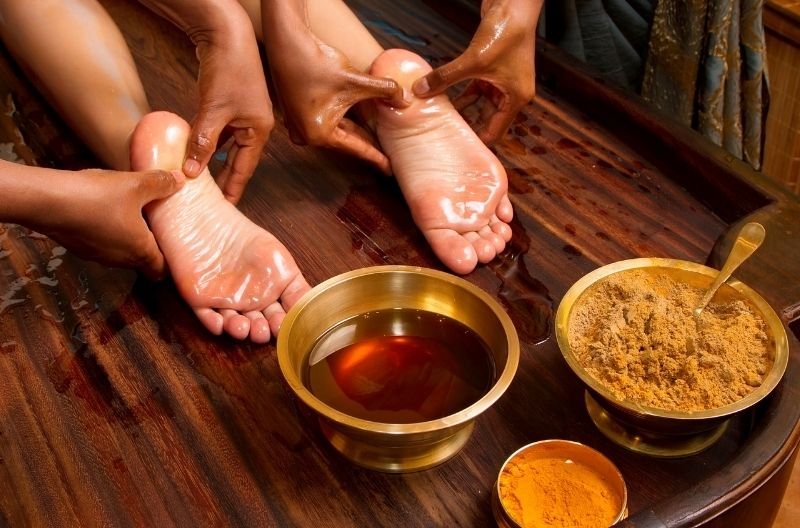 AYURVEDIC MASSAGE